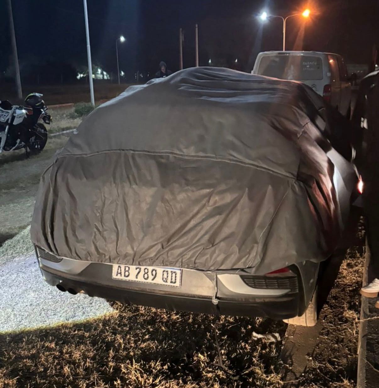 Recuperaron un Chevrolet Cruze que fue robado entrando por una ventana de la casa